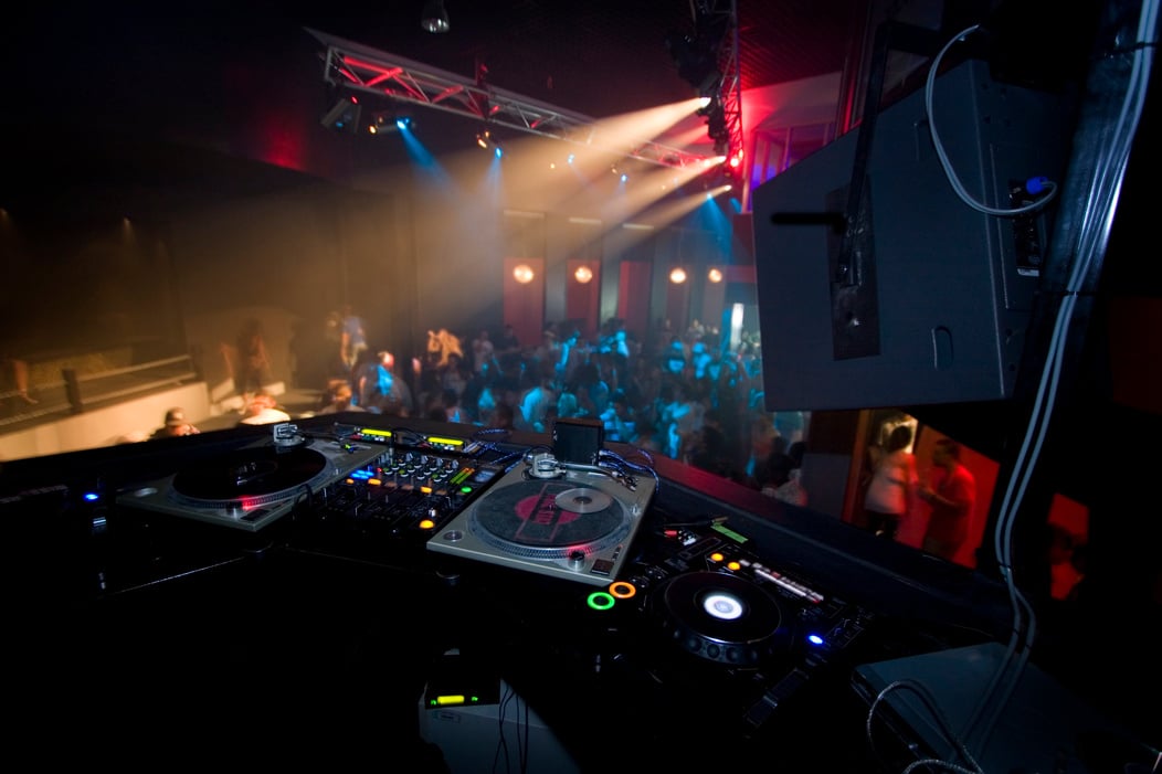 DJ Nightclub